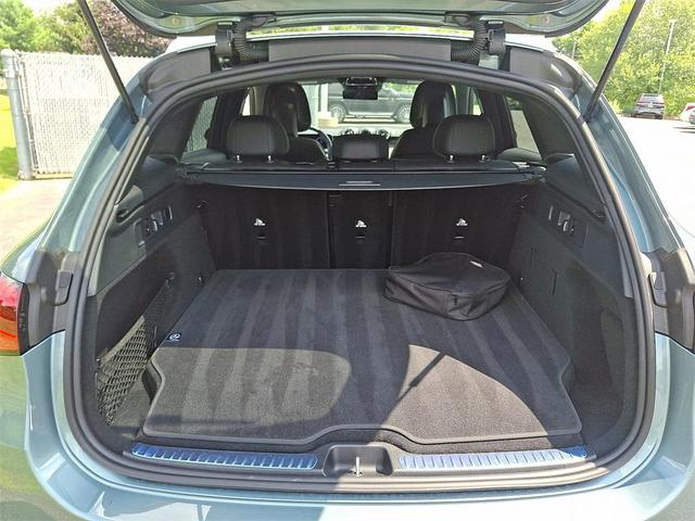Photo of 2025 Silver Mercedes-Benz GLC 350e