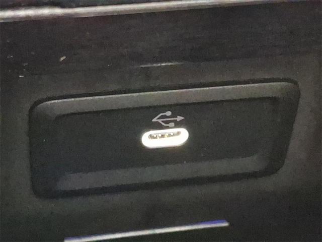 Photo of 2025 Black Mercedes-Benz GLC 350e