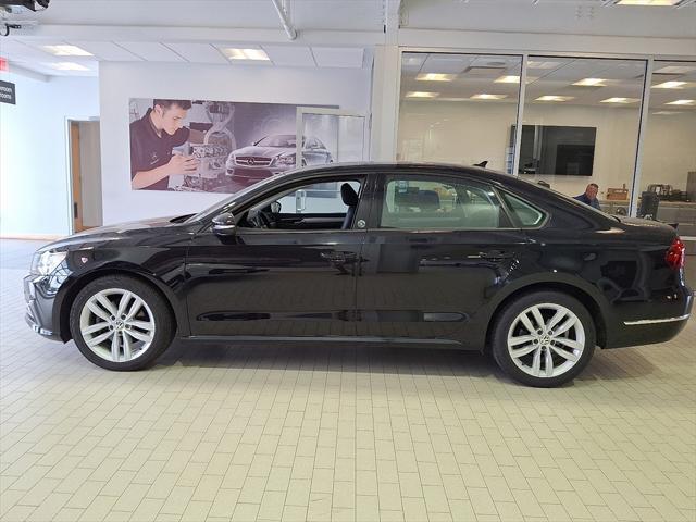 Photo of 2019 Deep Black Pearl Volkswagen Passat