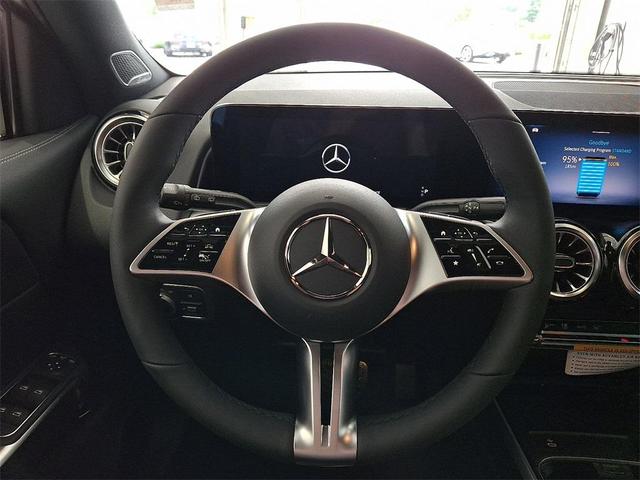 Photo of 2025 Cirrus Silver Metallic Mercedes-Benz EQB 300