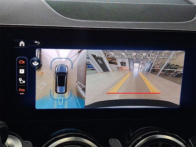 Photo of 2025 Cirrus Silver Metallic Mercedes-Benz EQB 300