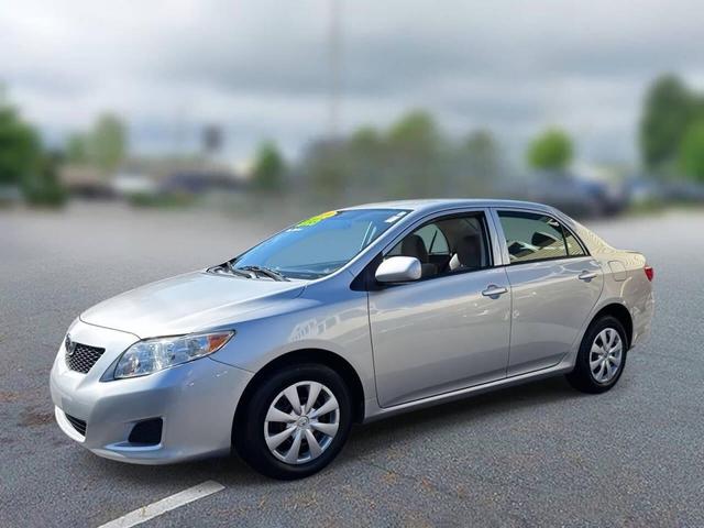 Photo of 2009 Classic Silver Metallic Toyota Corolla