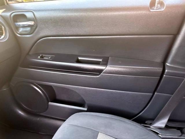 Photo of 2014 Black Clearcoat Jeep Patriot