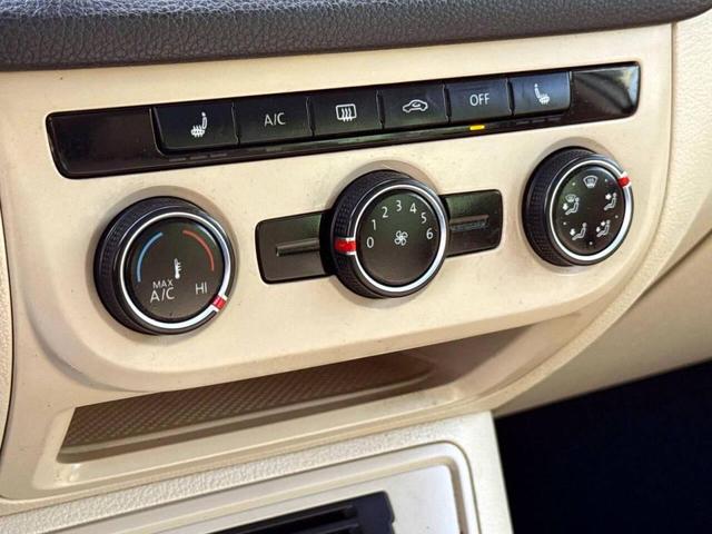 Photo of 2017 Pure White Volkswagen Tiguan