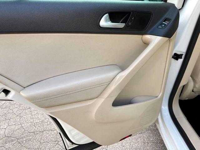 Photo of 2017 Pure White Volkswagen Tiguan