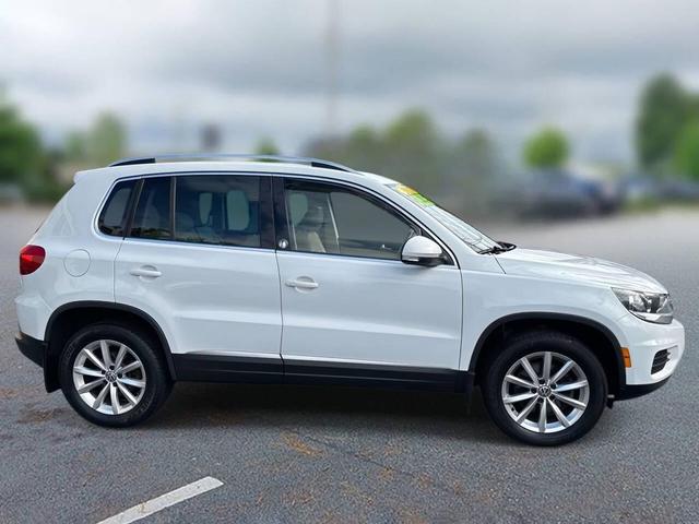 Photo of 2017 Pure White Volkswagen Tiguan
