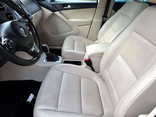 Photo of 2017 Pure White Volkswagen Tiguan