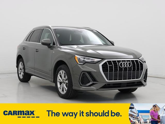 2022 Audi Q3