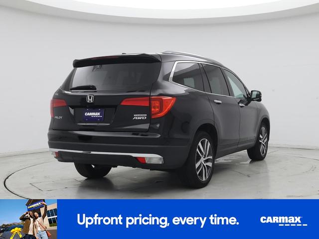 Photo of 2017 Black Honda Pilot