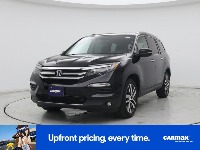 Photo of 2017 Black Honda Pilot