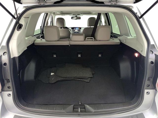 Photo of 2014 Silver Subaru Forester