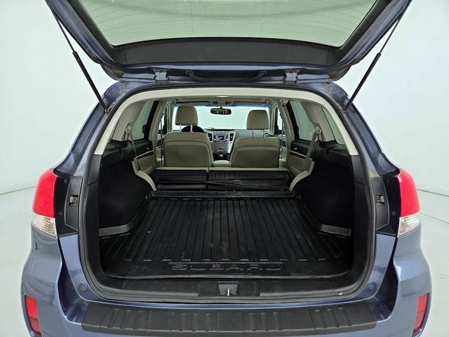 Photo of 2013 Blue Subaru Outback