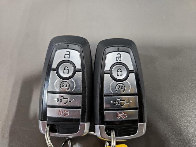 Photo of 2022 White Ford F-150