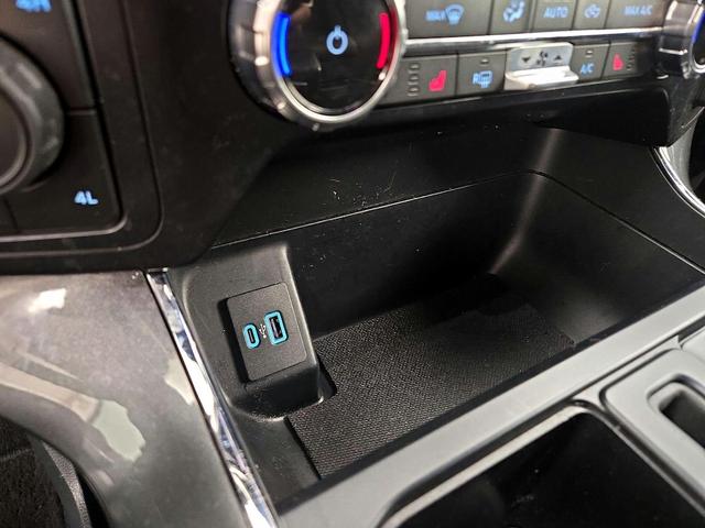 Photo of 2022 White Ford F-150