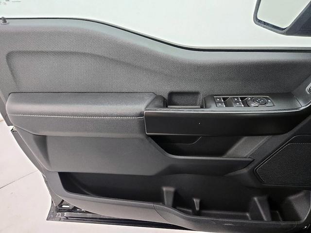Photo of 2022 Black Ford F-150