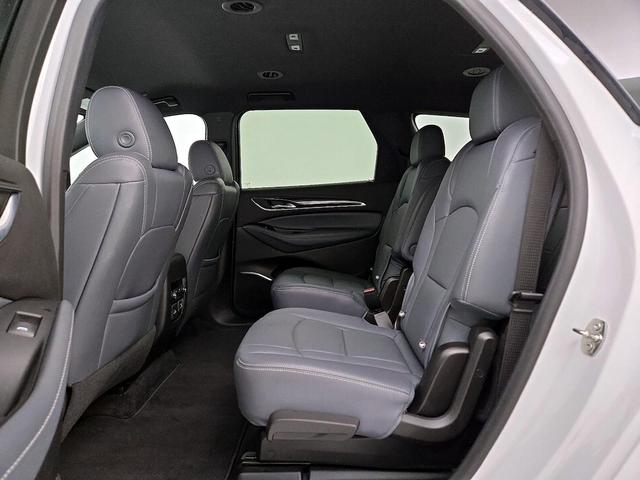 Photo of 2022 White Buick Enclave