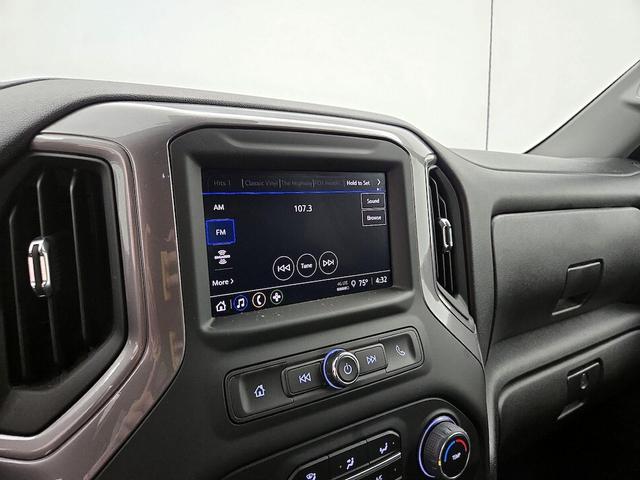 Photo of 2022 Blue Chevrolet Silverado 1500