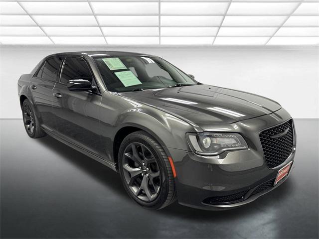 2020 Chrysler 300