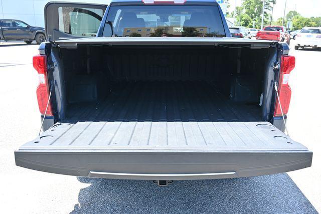 Photo of 2022 Northsky Blue Metallic Chevrolet Silverado 1500
