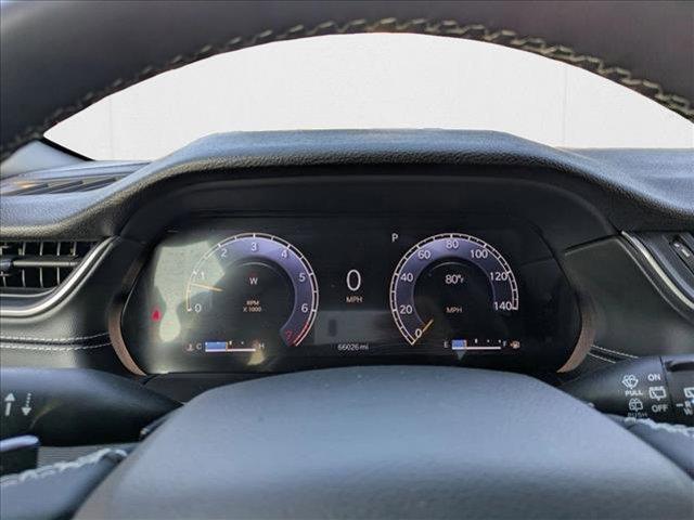 Photo of 2023 Metallic Jeep Grand Cherokee L