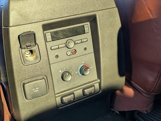 Photo of 2012 Golden Bronze Metallic Ford Expedition EL