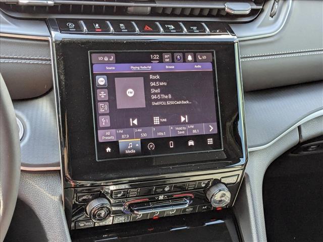 Photo of 2025 Metallic Jeep Grand Cherokee L