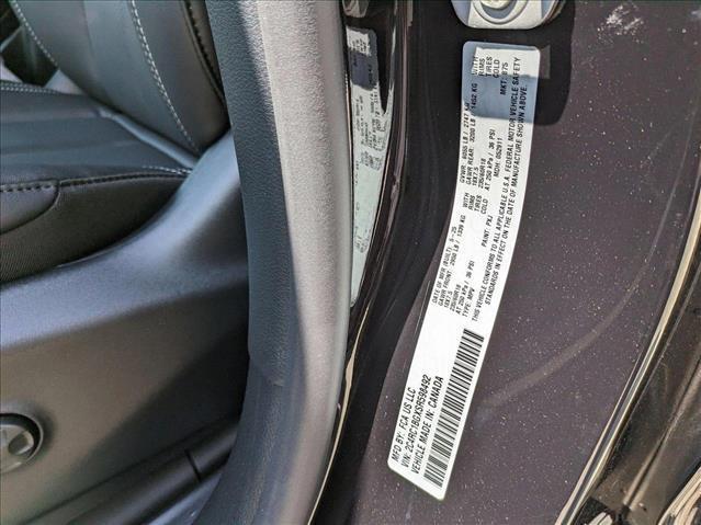 Photo of 2025 Diamond Black Chrysler Pacifica