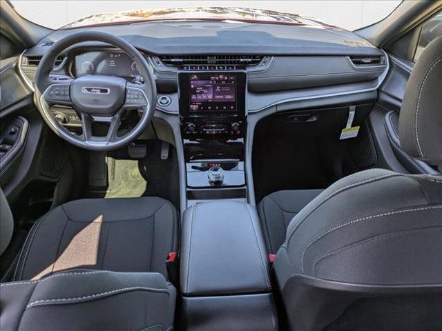 Photo of 2025 Velvet Red Pearlcoat Jeep Grand Cherokee L