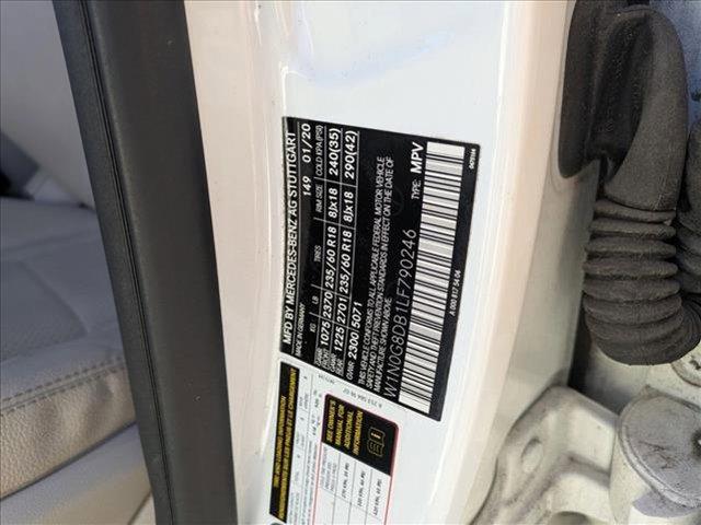 Photo of 2020 Polar White Mercedes-Benz GLC 300