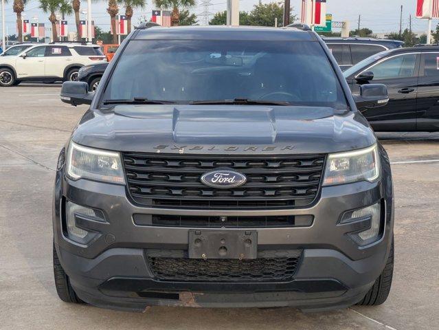 Photo of 2017 Magnetic Metallic Ford Explorer