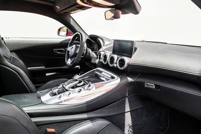 Photo of 2016 Red Mercedes-Benz AMG GT