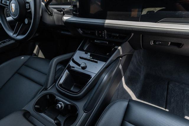 Photo of 2024 Black Porsche Cayenne
