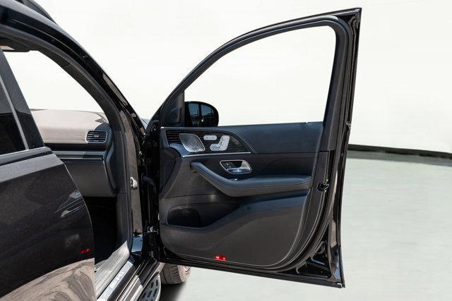 Photo of 2024 Black Mercedes-Benz AMG GLS 63