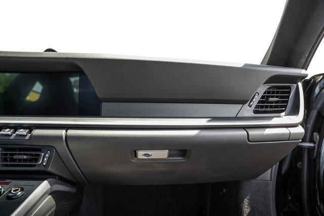 Photo of 2021 Black Porsche 911