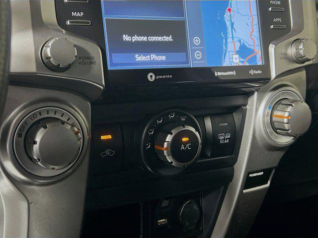 Photo of 2020 Midnight Black Metallic Toyota 4Runner
