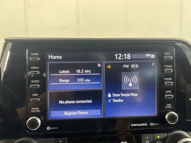 Photo of 2021 Celestial Silver Metallic Toyota Highlander