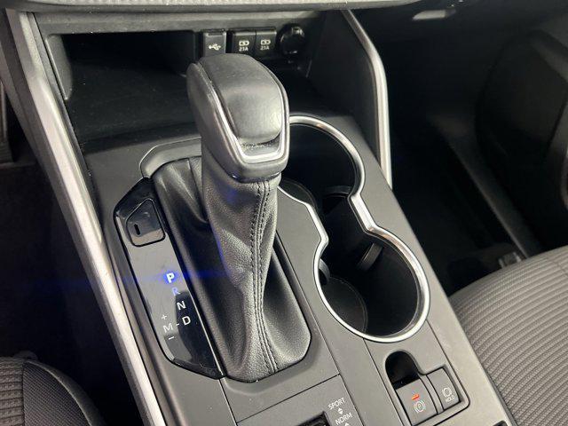 Photo of 2021 Celestial Silver Metallic Toyota Highlander