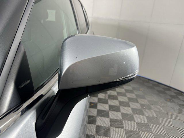 Photo of 2021 Celestial Silver Metallic Toyota Highlander