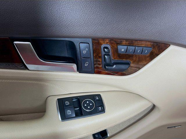 Photo of 2014 Mars Red Mercedes-Benz C-Class