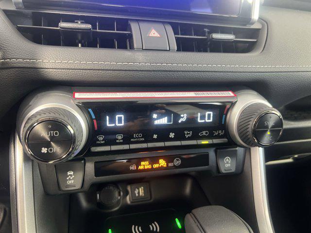 Photo of 2024 Midnight Black Metallic Toyota RAV4