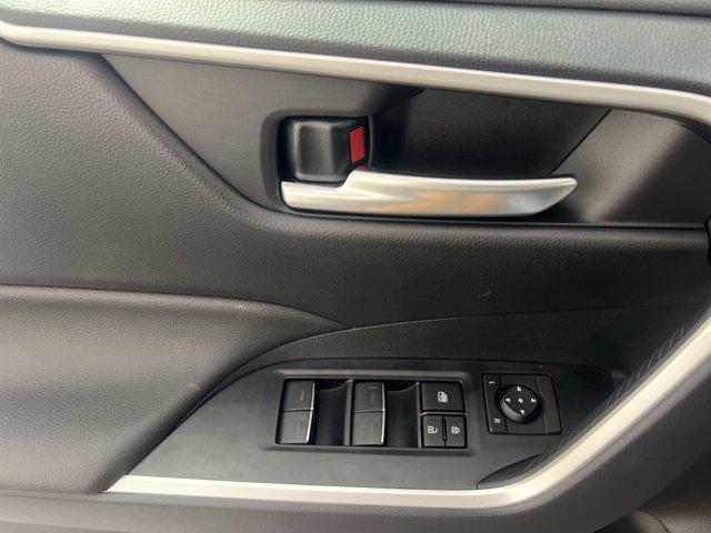 Photo of 2024 Midnight Black Metallic Toyota RAV4