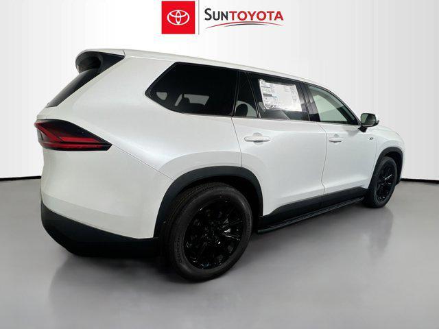 Photo of 2025 Wind Chill Pearl Toyota Highlander