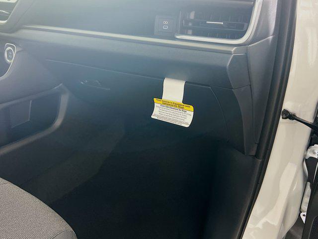 Photo of 2025 Wind Chill Pearl Toyota Highlander