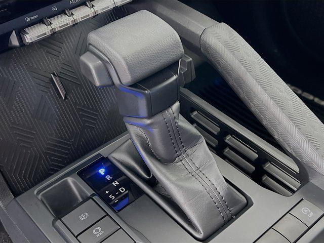 Photo of 2024 Ice Cap Toyota Tacoma