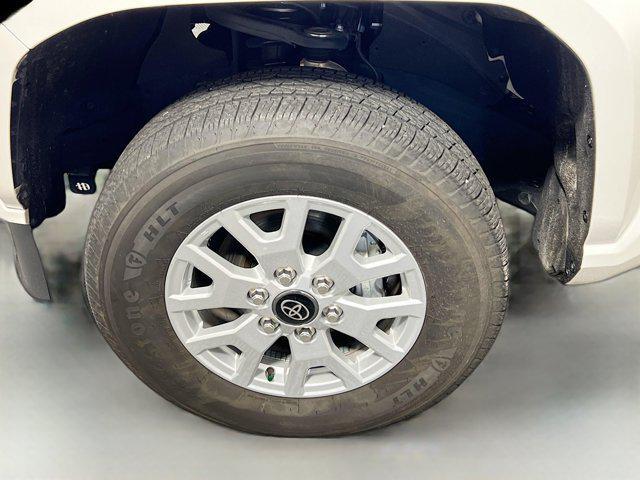Photo of 2024 Ice Cap Toyota Tacoma