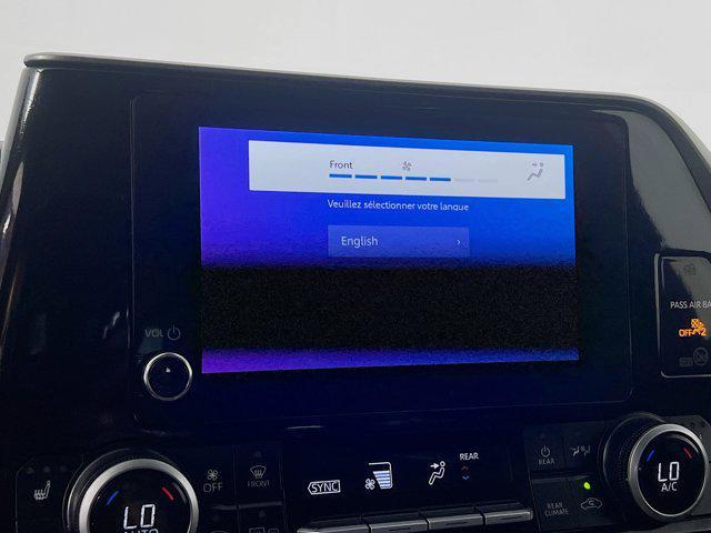 Photo of 2024 Wind Chill Pearl Toyota Highlander