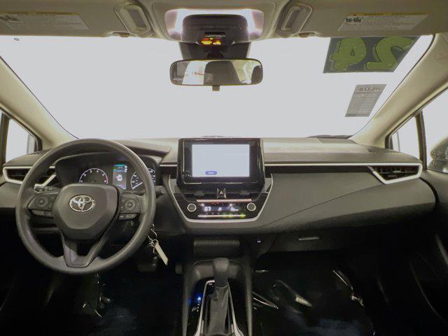 Photo of 2024 Ice Cap Toyota Corolla Hybrid