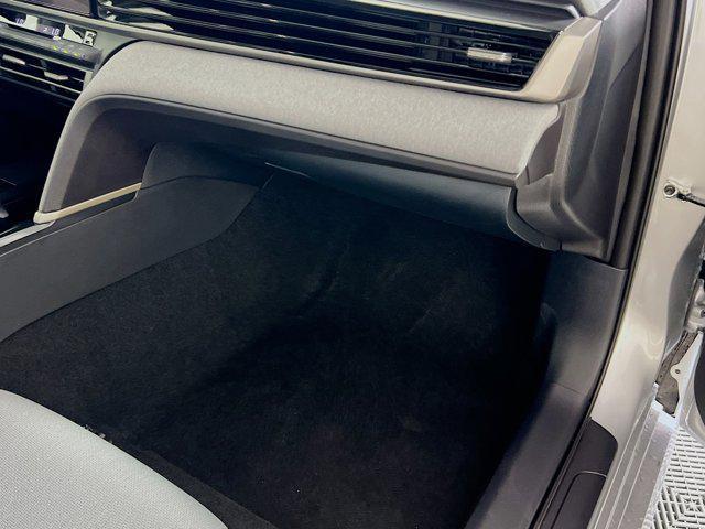 Photo of 2025 Celestial Silver Metallic Toyota Camry
