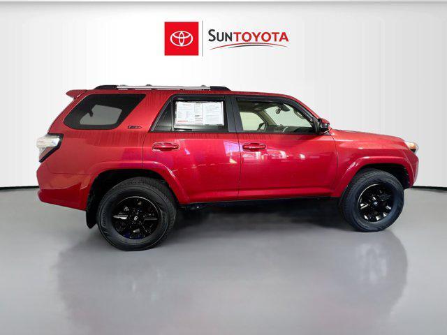 Photo of 2022 Barcelona Red Metallic Toyota 4Runner