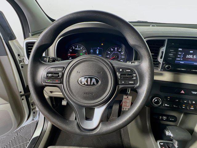 Photo of 2017 Clear White Kia Sportage